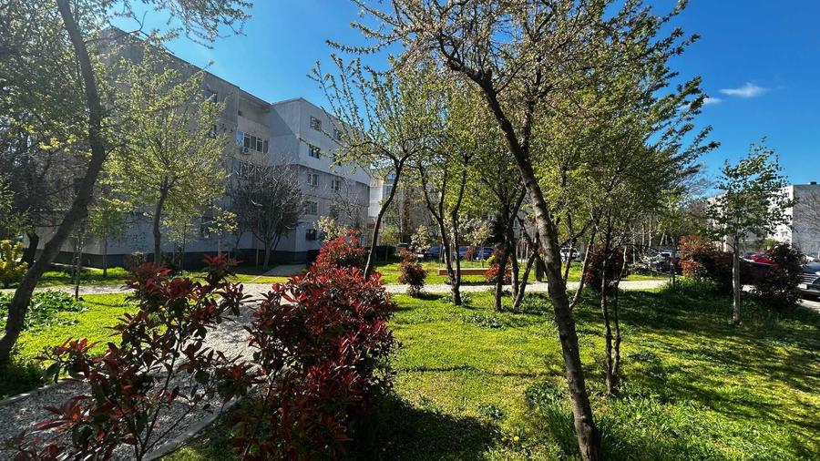 Apartament cu 2 camere decomandat, mobilat în Primo