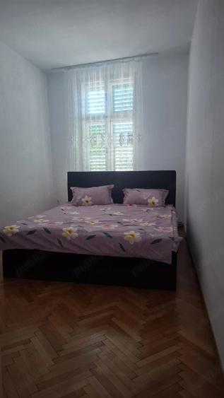 Inchiriez apartament situat in Medias la casa - 1