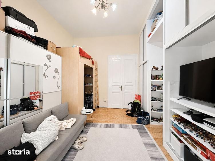 Apartament cu 4 camere în Elisabetin