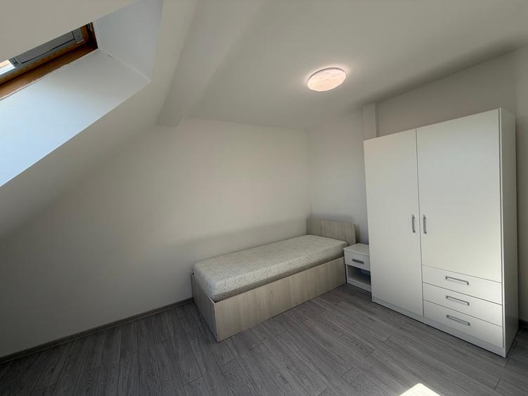 Apartament cu 3 camere decomandat în Vasile Aaron