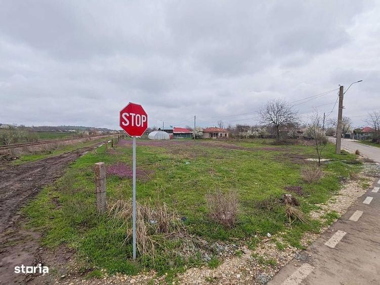 Teren de 1600 mp, în Daia
