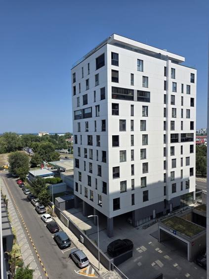 Apartament cu 2 camere semidecomandat, mobilat în Tomis Nord