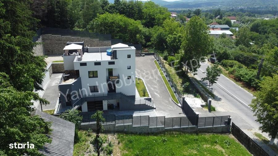Casă cu 4 camere cu Teren 982 Mp în Curtea de Argeș