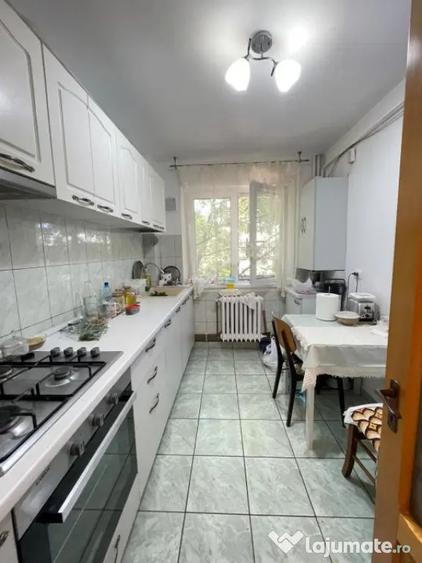 Apartament 3 camere-Podu Ros-Liceul Racovita-etaj 2 - 11