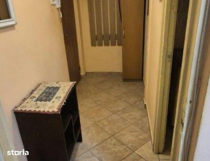 Apartament cu 2 camere semidecomandat în Ferentari — fotografia 2