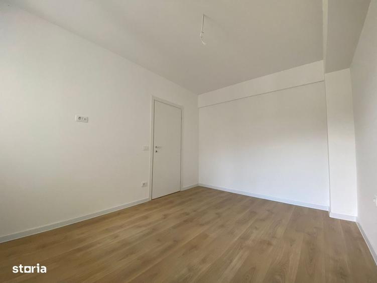 Apartament cu 3 camere în Săucești