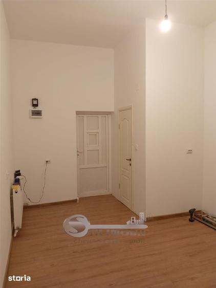 Spațiu comercial, de 20 mp, în Ultracentral