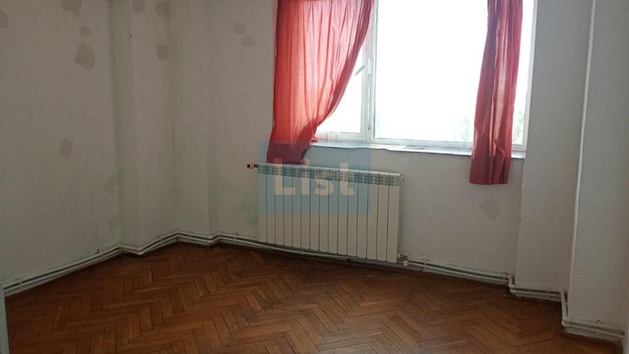 Apartament cu 2 camere decomandat în Micro 19
