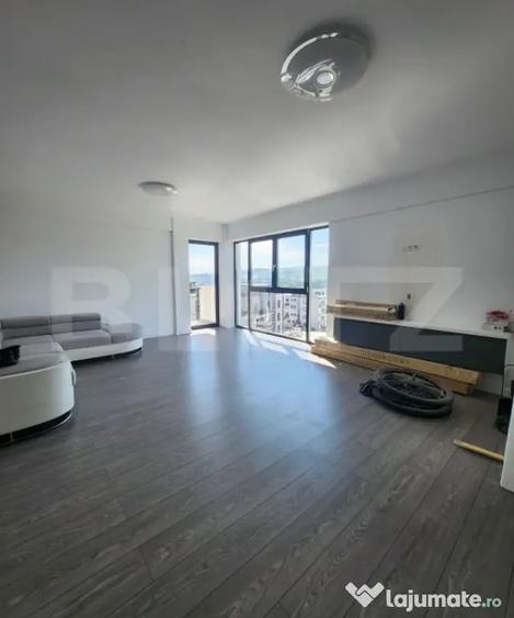 Apartament cu 3 camere semidecomandat, mobilat în Grigorescu
