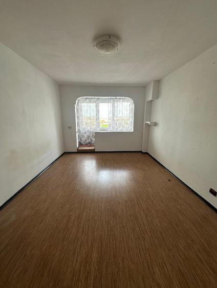 Apartament cu 2 camere decomandat, mobilat în Pantelimon