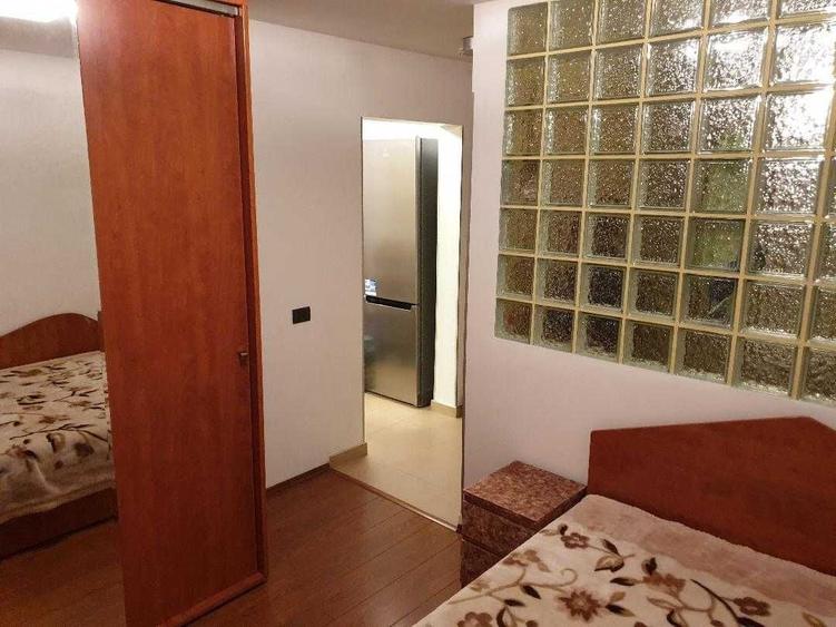 Apartament cu 2 camere decomandat în Lacul Tei
