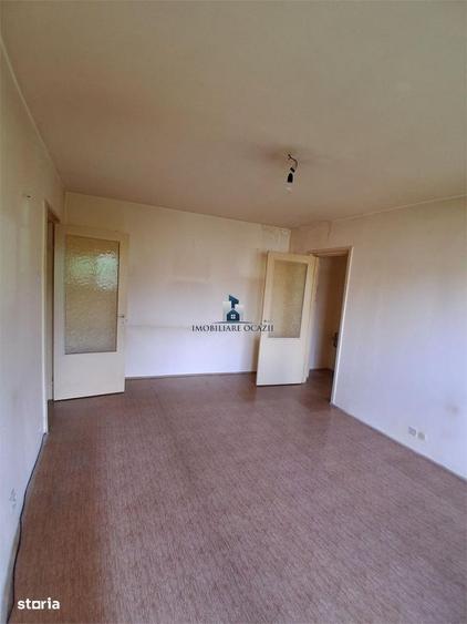 Apartament 3 camere Semidecomandat Al.Calinesti - 4