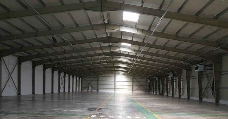 Spațiu industrial, de 3,000 mp, în Brănești