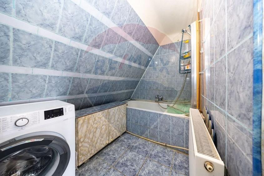 Apartament cu 3 camere decomandat, mobilat în Centrul Istoric