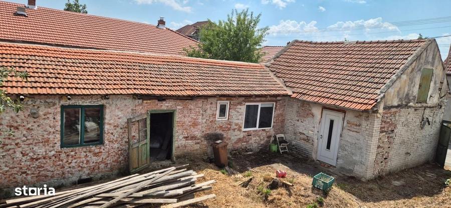 Casă cu 3 camere cu Teren 572 Mp în Aradul Nou