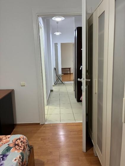 Apartament cu 2 camere decomandat, mobilat în Băneasa