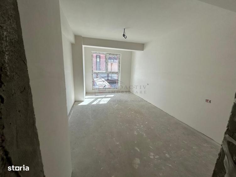 Apartament cu 4 camere în Central