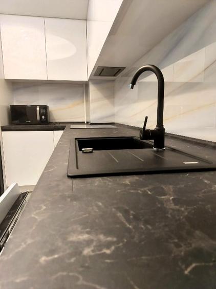 Proprietar Direct - ofer factura catre firme. Apartament 3 camere Cortina Nord - 6
