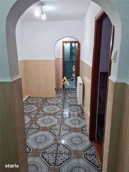 Apartament cu 2 camere în Micro 6