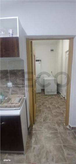 Casă în Sântion