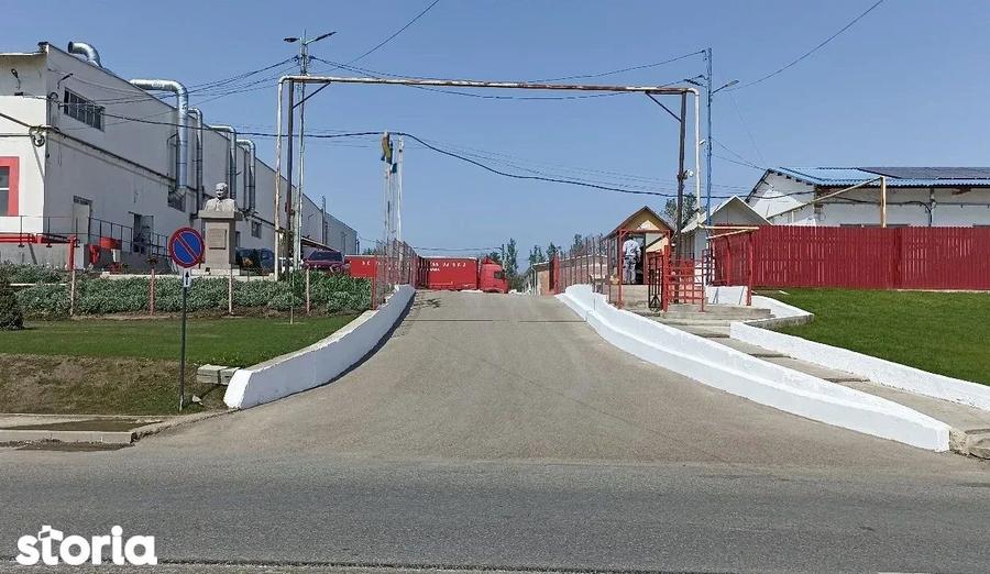 Spațiu comercial, de 10,379 mp, în Central