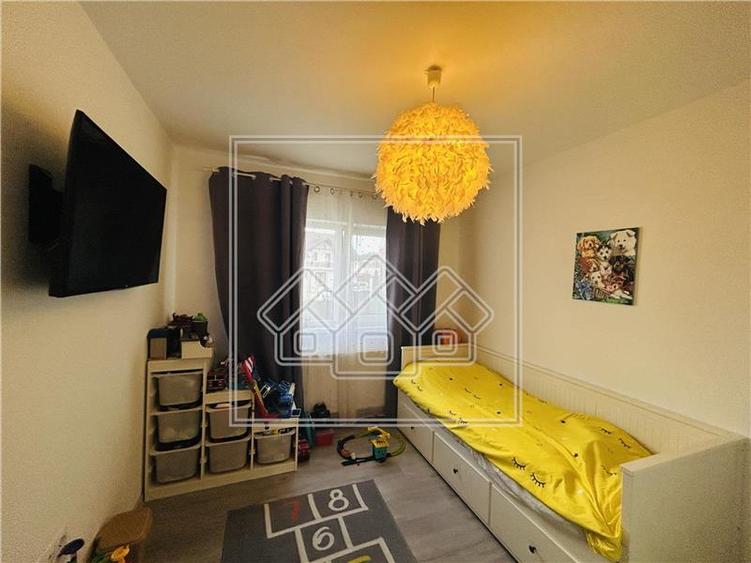 Apartament 3 camere, gradina, la cheie, mobilat, disponibil imediat - 10