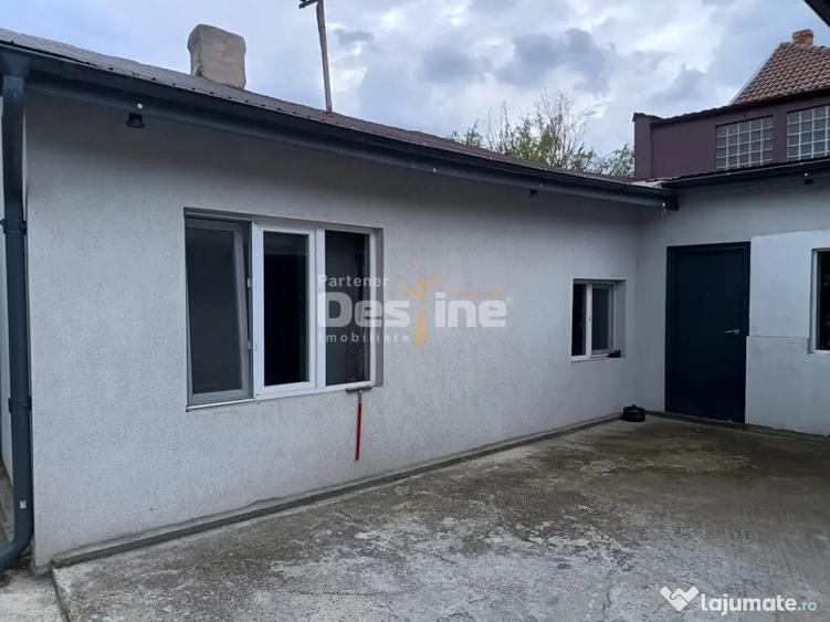 Casă cu 3 camere cu Teren 340 Mp în 16 Februarie