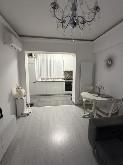 Apartament cu 2 camere în Metalurgiei
