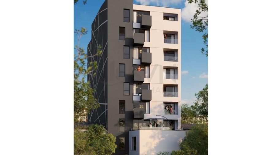 Apartament cu 4 camere decomandat în Dacia