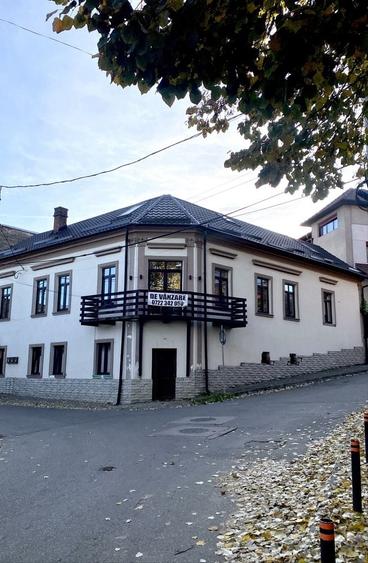 Casă cu 4 camere în Deve