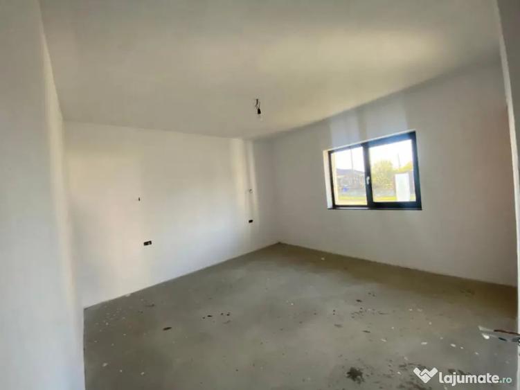 Casă cu 4 camere cu Teren 800 Mp în Tăuții-Măgherăuș