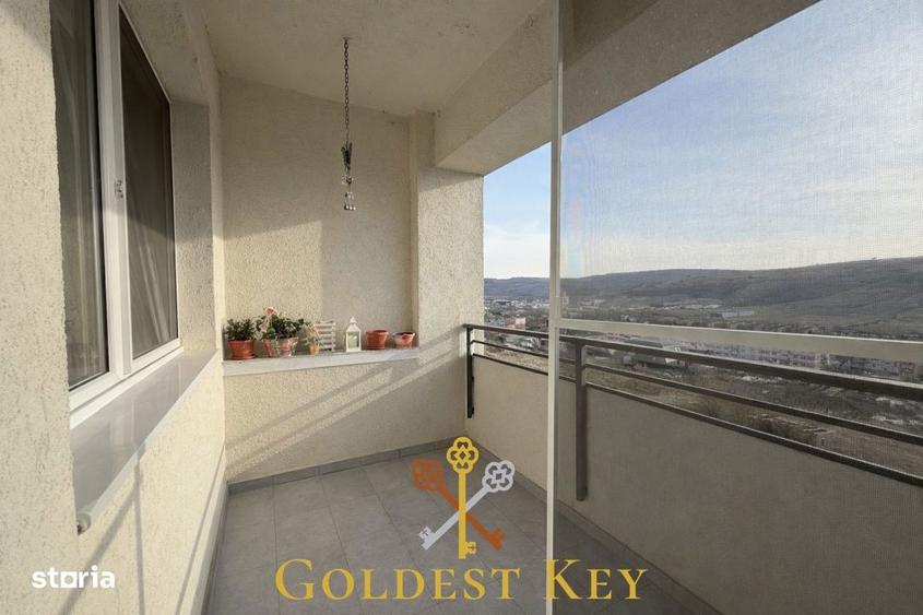 Apartament cu 3 camere în Baciu