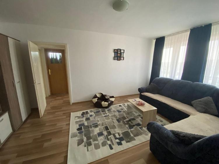 Apartament cu 2 camere nedecomandat în Cioarga