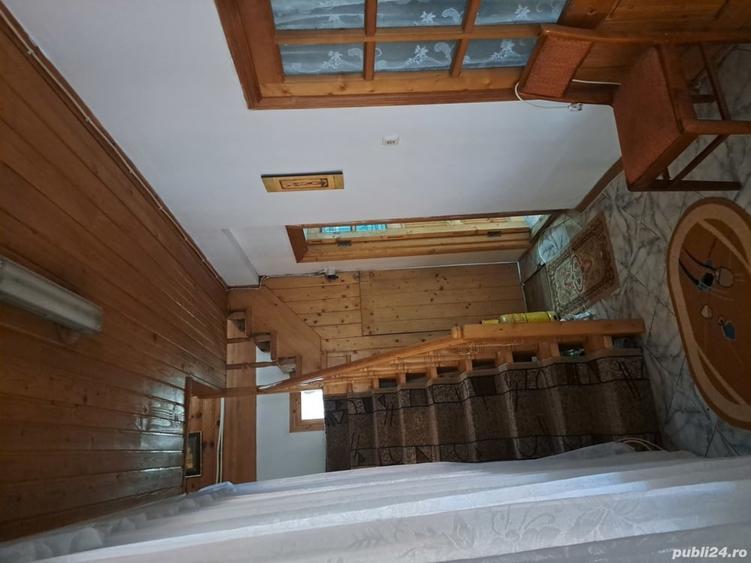 Casă cu 5 camere cu Teren 600 Mp în Central