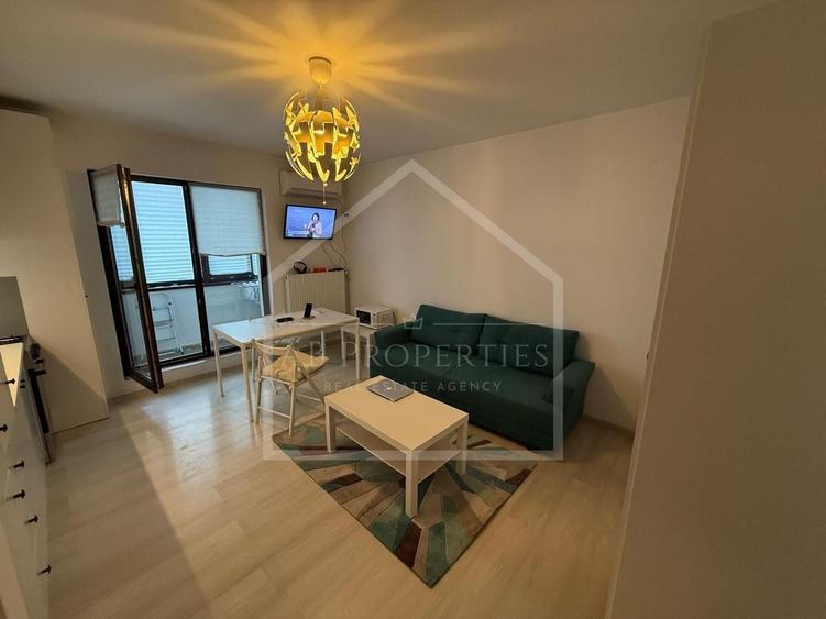 Apartament cu 2 camere semidecomandat, mobilat în Militari