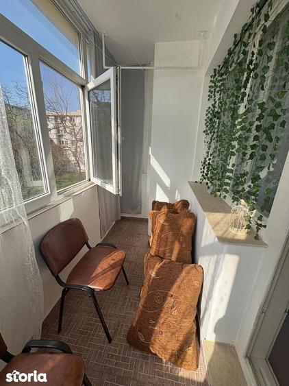 Apartament cu 2 camere în Podu Roș