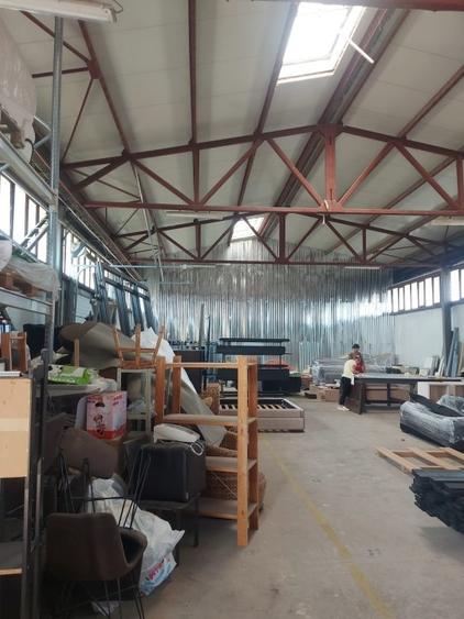 Spațiu industrial, de 2,000 mp, în Ciolpani