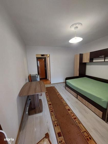 Garsonieră în Baza 3