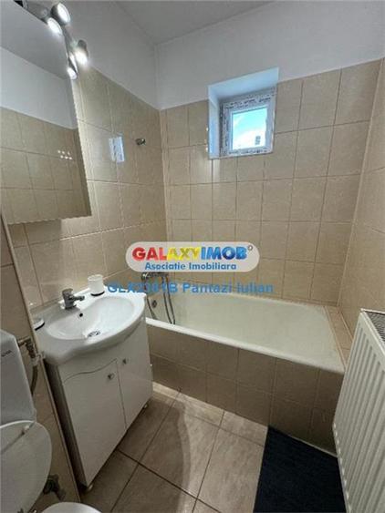 Apartament cu 3 camere semidecomandat, mobilat în Lujerului