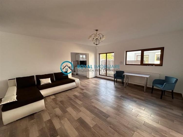 Duplex cu 4 camere cu Canalizare în Strejnicu