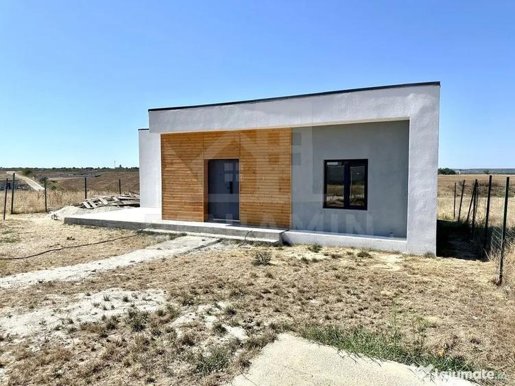 Casă cu 3 camere cu Teren 343 Mp în Central