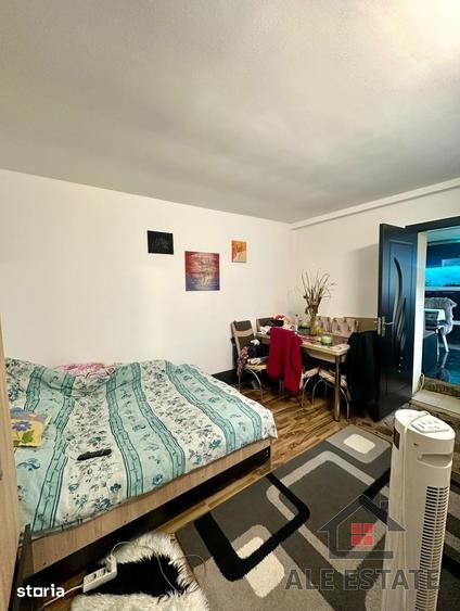 Casă cu 4 camere cu Teren 166 Mp în Central