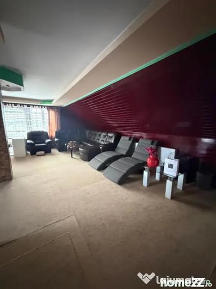Casă cu 7 camere cu Teren 3300 Mp în Dornești