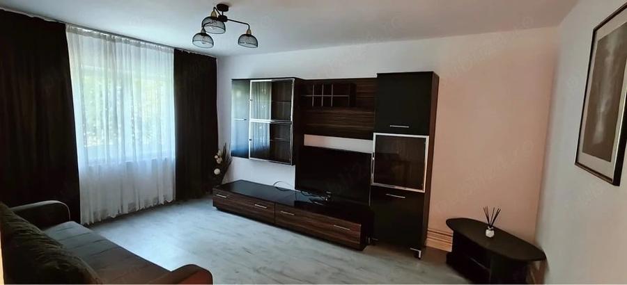Apartament cu 2 camere decomandat în George Enescu