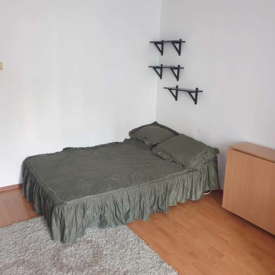 Garsonieră decomandată în Florești