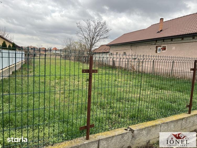 Teren de 1708 mp, în Crăciunelu de Jos