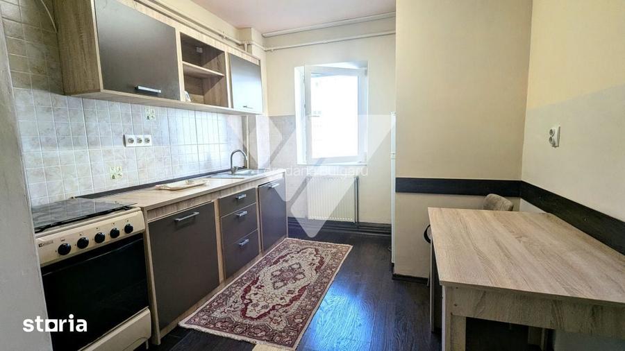 Apartament 2 camere, decomandat, predare imediata - Mihai Viteazul