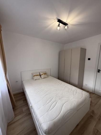 Apartament cu 2 camere decomandat în Rogerius