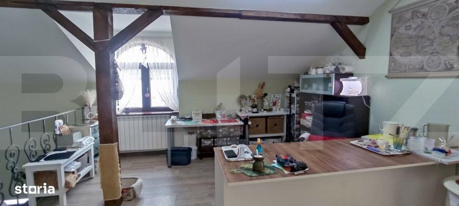 Casă cu 4 camere cu Teren 450 Mp în 1 Decembrie