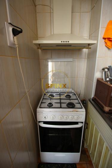 Apartament cu 4 camere decomandat, mobilat în Bucur Obor